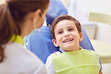 child at the dentist in garran